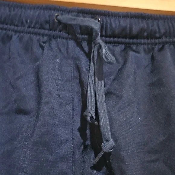 🏃‍♀️ Adidas Navy Blue Athletic Running Shorts w/ Side Stripes Size M - Picture 4 of 5